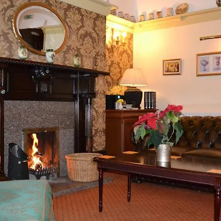 Underwood House Hotel 4*