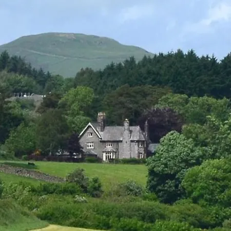 Underwood House Hotel