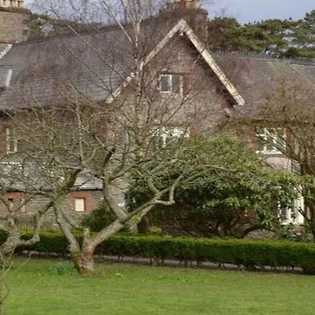 Underwood House מלון