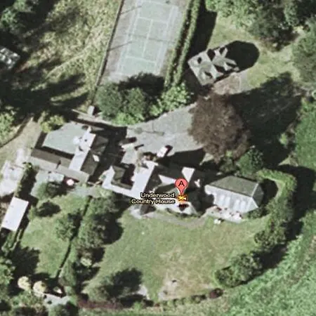 Underwood House מלון