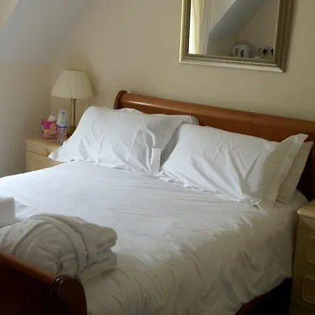 Underwood House מלון 4*